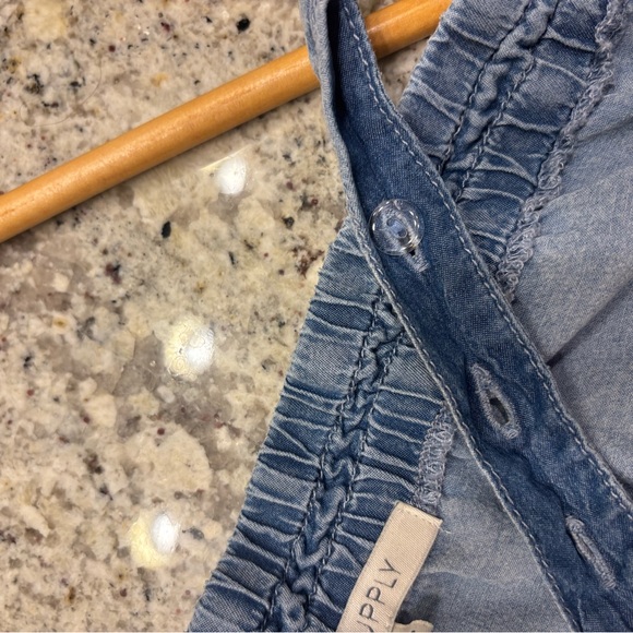 Z Supply Denim Chambray Jumpsuit size M - Picture 6 of 6